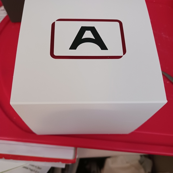 Armitron Iridescent Watch - Picture 3 of 14